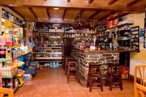 Bar tienda en Cangas del Narcea