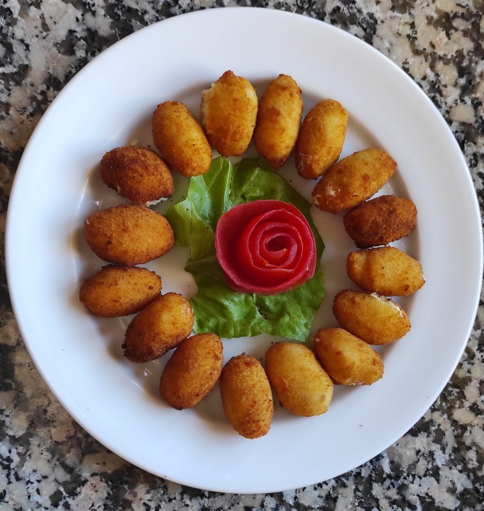 Hausgemachtes Gericht aus dem Restaurant
